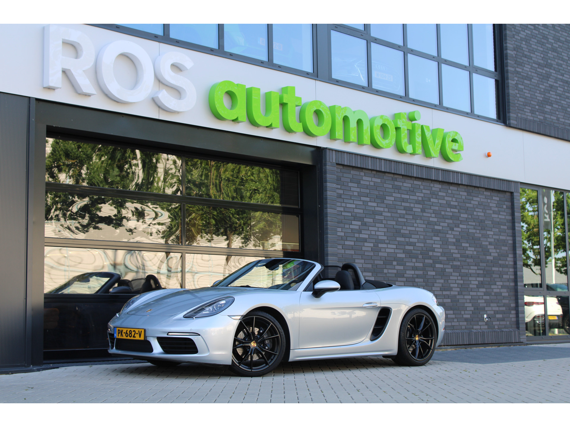 Porsche 718 Boxster 2.0 45754077-0.jpg | ROS Automotive