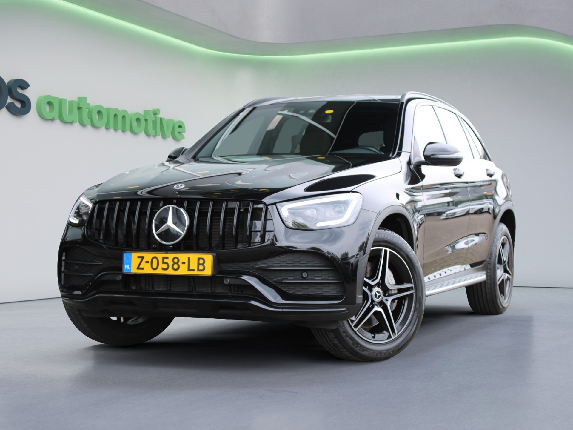 Mercedes-Benz GLC 300de 4MATIC Premium Plus 38253649-0.jpg | ROS Automotive