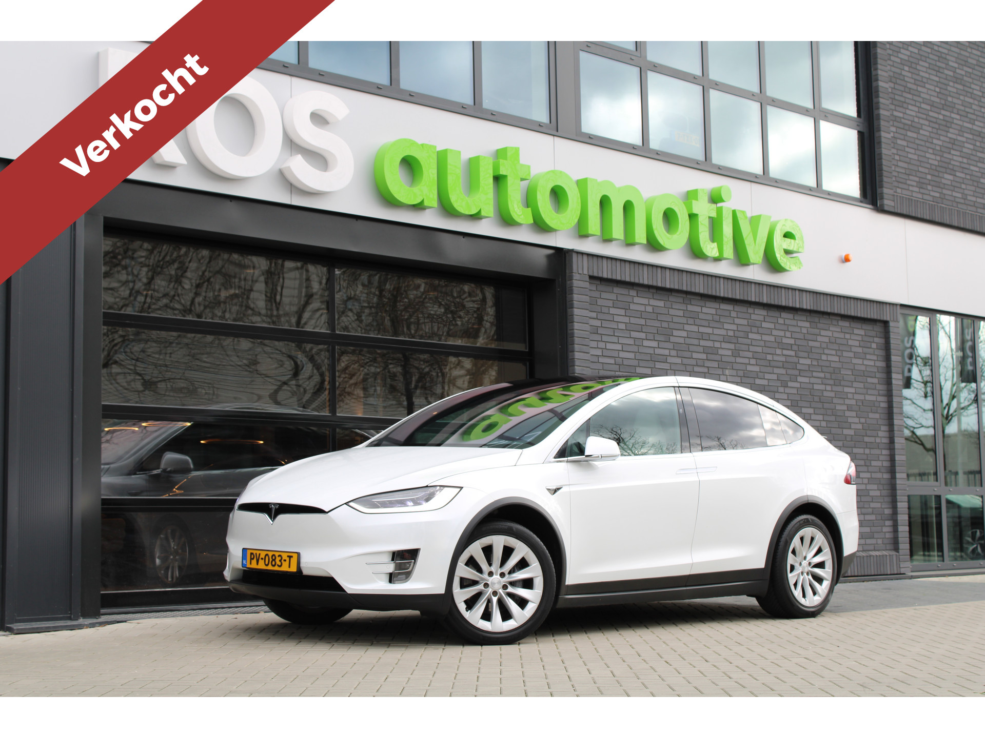 Tesla Model X 75D Base 6p. 43766332-0.jpg | ROS Automotive