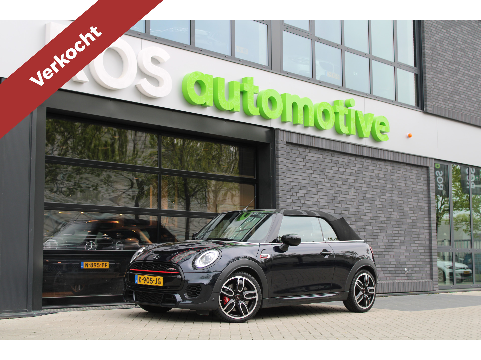 MINI Cabrio 2.0 John Cooper Works Chili 44439470-0.jpg | ROS Automotive